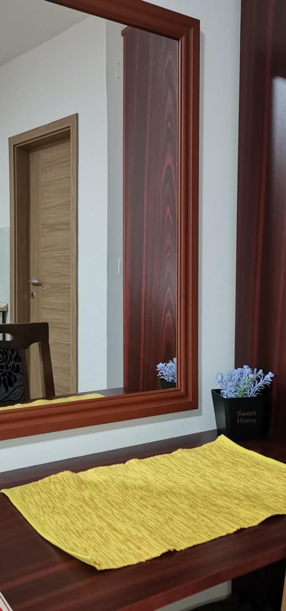 Center Apartment Delfina Ohri Dış mekan fotoğraf