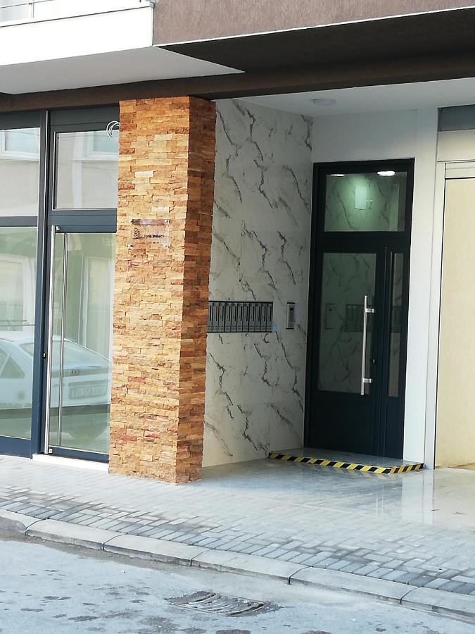 Center Apartment Delfina Ohri Dış mekan fotoğraf